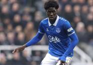 Amadou Onana Targetkan Kemenangan Saat Everton Hadapi Burnley