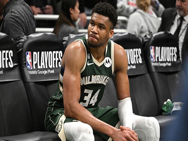 Giannis Antetokounmpo Bicara Hasil Buruk Milwaukee Bucks