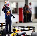 Max Verstappen Bereaksi Terhadap Minat dari Mercedes