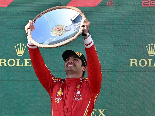 Carlos Sainz Jr ingin all-out di musim 2024.