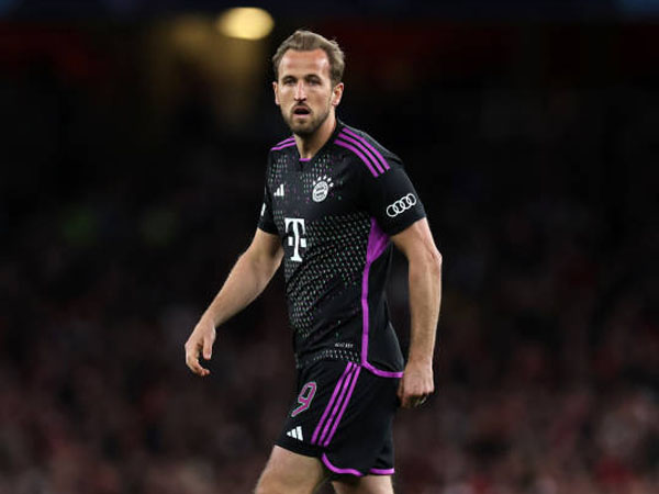 Sebelum Tampil di Emirates Stadium, Keluarga Harry Kane Terlibat Kecelakaan