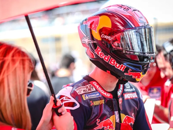 Pedro Acosta Menikmat Duelnya dengan Marc Marquez