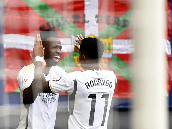 Gelandang Fulham Bahas Perbedaan Rodrygo dan Vinicius