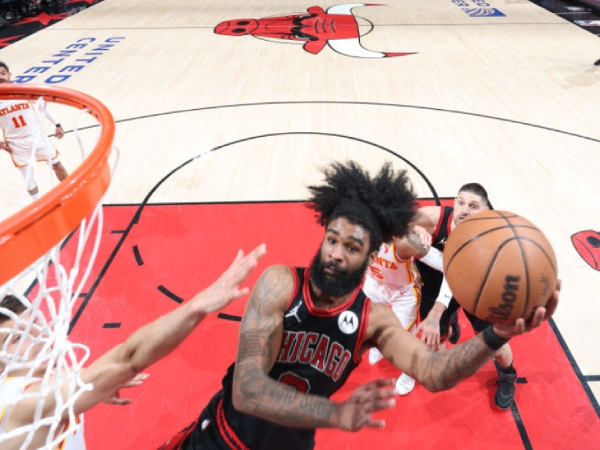 Coby White mencetak 42 poin saat Chicago Bulls mengalahkan Atlanta Hawks 131-116 di turnamen play-in Wilayah Timur pada hari Rabu (17/4).