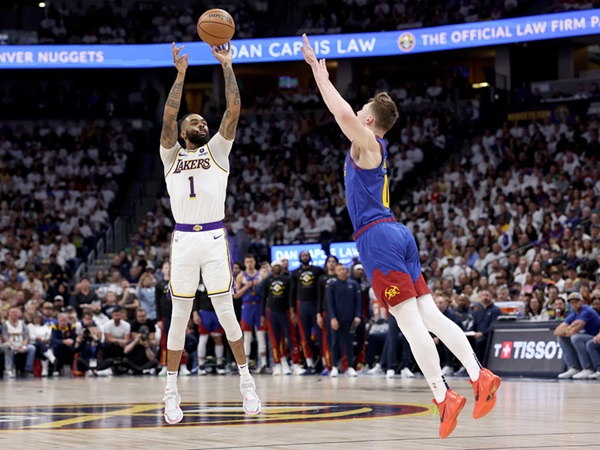 Darvin Ham Bela Penampilan D’Angelo Russell di Game 1