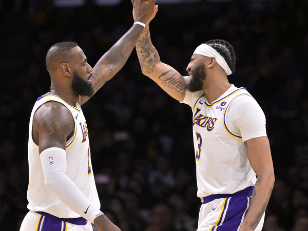 LeBron James senang bisa tembus skuat Olimpiade Paris 2024 bersama dengan Anthony Davis.