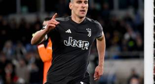 Juventus ke Final Coppa Italia, Arkadiusz Milik Luapkan Kebahagiaannya