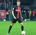 Sukses Bersama Leverkusen, Josip Stanisic Belum Berpikir Kembali ke Bayern