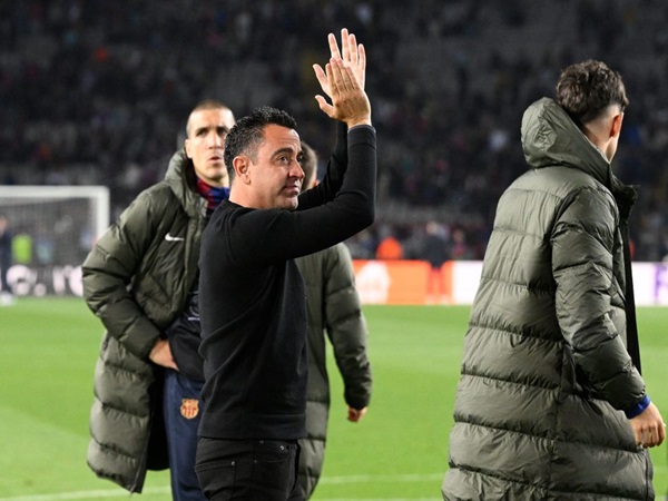 Alasan Barcelona Memutuskan untuk ertahankan Xavi