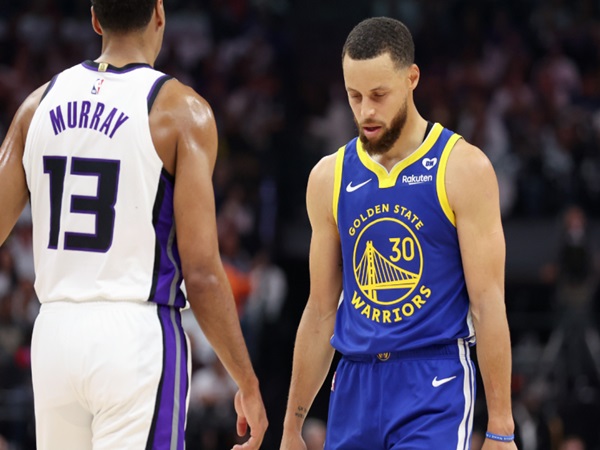 Stephen Curry Dapatkan Penghargaan 'Clutch' Terbaik 2024