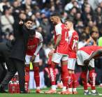 Mikel Arteta Akui Arsenal Targetkan Kelemahan Tottenham