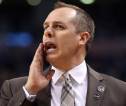 Pemilik Suns Menolak Akan Mempertahankan Frank Vogel