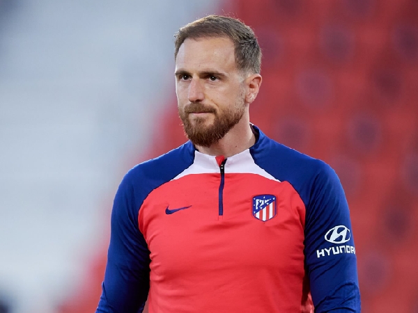 Chelsea mempertimbangkan nama penjaga gawang Atletico Madrid, Jan Oblak