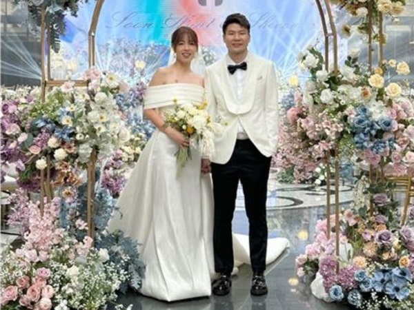 Selamat! Shevon Lai Jemie & Goh Soon Huat Resmi Langsungkan Pernikahan