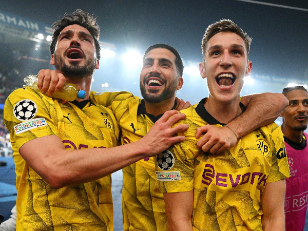 Sundulan Mats Hummels bawa Borussia Dortmund kalahkan PSG