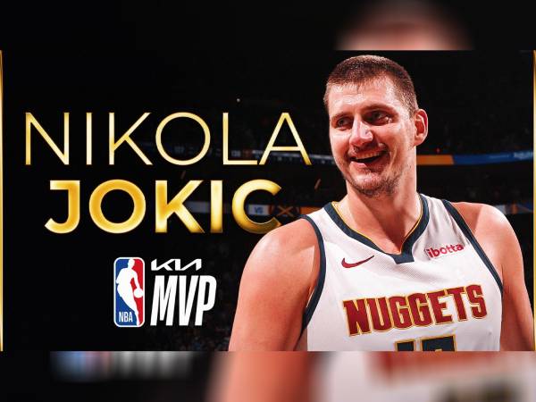 Nikola Jokic mencatatkan rata-rata 26,4 poin, 12,4 rebound dan 9,0 assist musim ini - semuanya masuk dalam 10 besar di setiap kategori statistik. (Foto: NBA)
