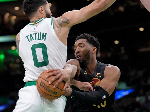 Donovan Mitchell tak mau sombong meski Cavaliers menang telak atas Celtics di Game 2.