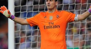 Iker Casillas Sarankan Ancelotti Turunkan Lunin daripada Courtois di Final