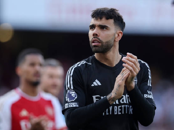 Arsenal meminjam David Raya dari Brentford selama semusim