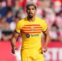 Aston Villa Pertimbangkan Rekrut Ronald Araujo dari Barcelona
