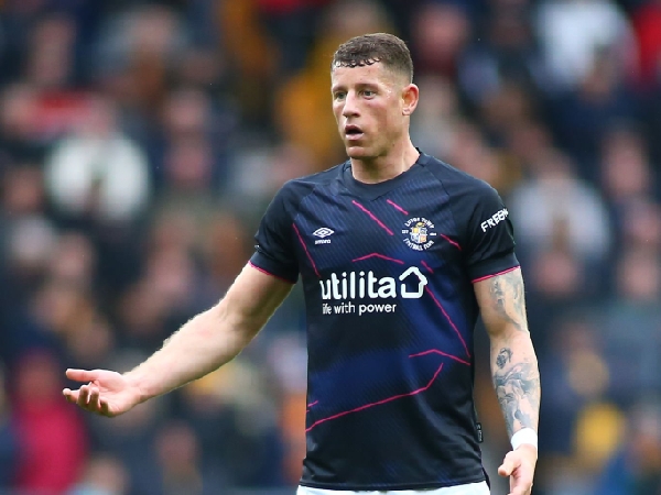 Ross Barkley pernah menjalani masa peminjaman di Aston Villa