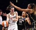 Caitlin Clark Masih Beradaptasi Di WNBA, Akhiri Pekan Pertama Dengan Baik
