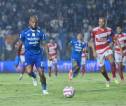 Persib Sukses Bantai Madura United 3-0 di Final Leg Pertama