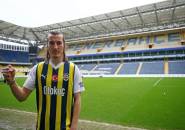 Atletico Madrid Siap Lepas Defender Keempat Musim Panas Ini