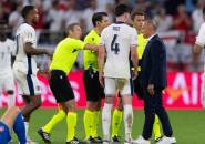 Francesco Calzona Kembali Panaskan Perseteruan dengan Declan Rice