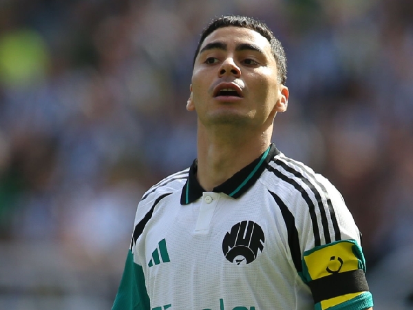 Charlotte FC mengincar winger Newcastle United, Miguel Almiron