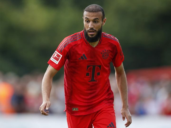 Noussair Mazraoui.