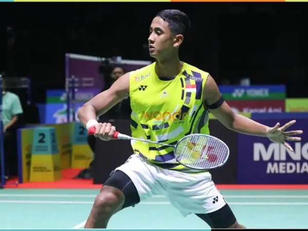 Sikat Malaysia, Alwi Farhan Lolos 16 Besar Macau Open 2024