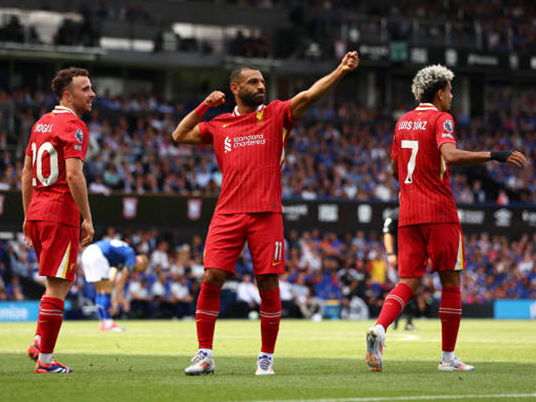 Prediksi Line-Up Liverpool vs Wolves: Salah, Diaz, dan Jota Kembali Starter