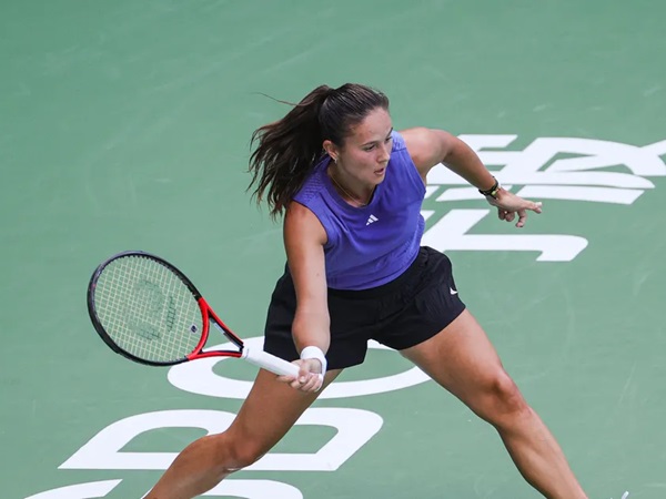 Daria Kasatkina Jatuh Bangun Demi Semifinal Di Ningbo