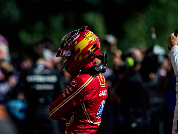 Carlos Sainz Jr Tak Tutup Peluang Akan Kembali ke Ferrari di Masa ...