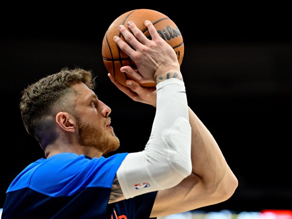 Mark Daigneault minta Isaiah Hartenstein lebih agresif dalam menembak.