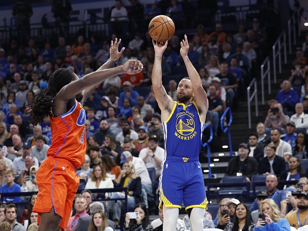 Stephen Curry sadar bahwa kariernya mungkin tidak akan lama lagi.
