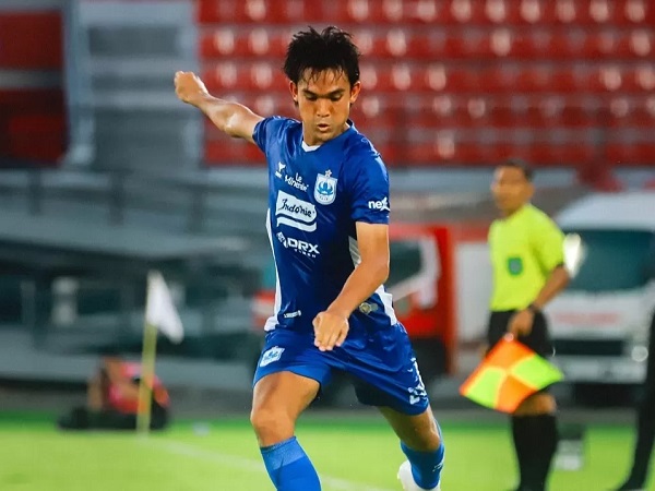 Bek sayap Zalnando saat memperkuat PSIS Semarang di putaran pertama