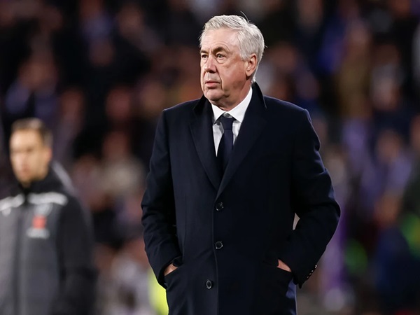Real Madrid Tidak Miliki Rencana Datangkan Bek Baru