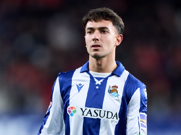 Martin Zubimendi diperebutkan oleh Arsenal dan Real Madrid