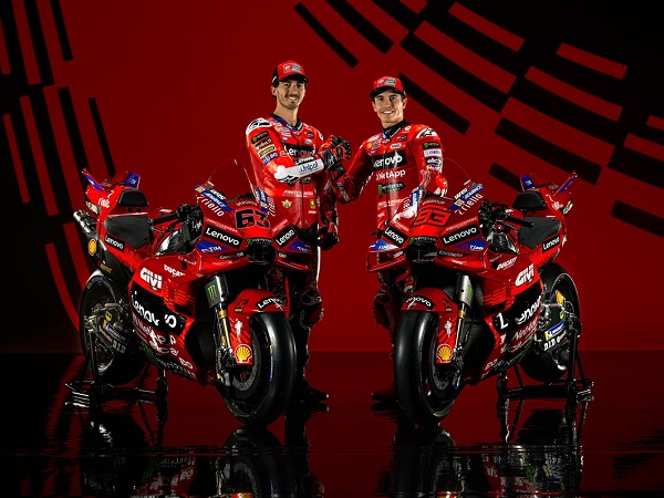 Francesco Bagnaia tidak pernah kesulitan adaptasi dengan Marc Marquez.