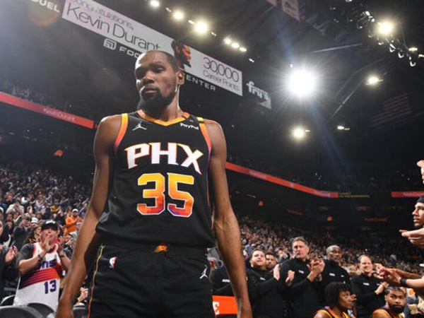 Steve Kerr Bicara Usai Gagal Pulangkan Durant ke Warriors