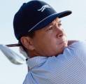 Tiger Woods Pilih Karl Vilips Sebagai Endorser Pertama Merek Sun Day Red