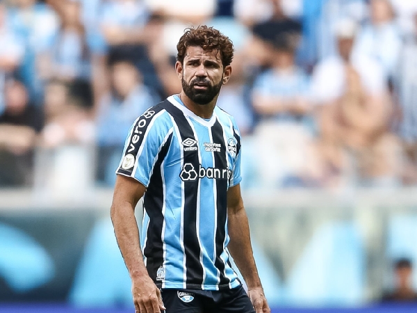 Diego Costa bisa menjadi opsi untuk masalah lini depan Arsenal