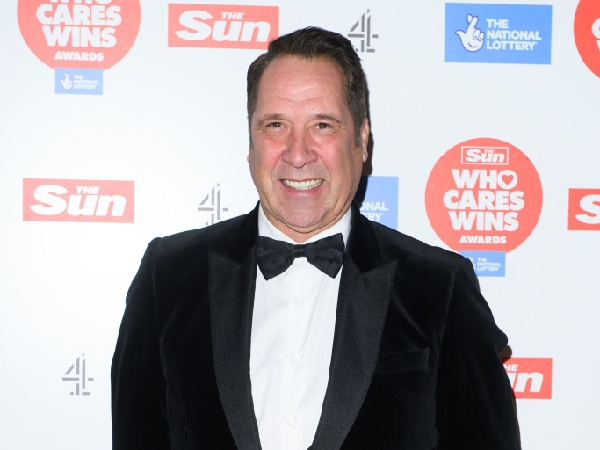 David Seaman Jelaskan Mengapa Perebutan Gelar Premier League Belum Usai