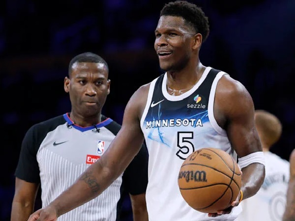 Timberwolves Kalahkan Suns untuk Tambah Penderitaan
