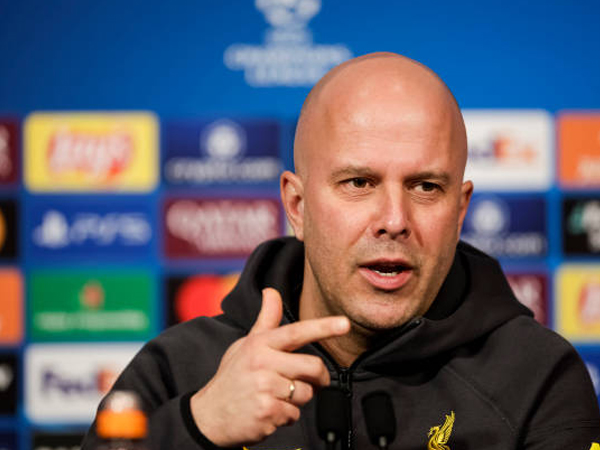 Arne Slot Akui Kehebatan PSG di Bawah Luis Enrique
