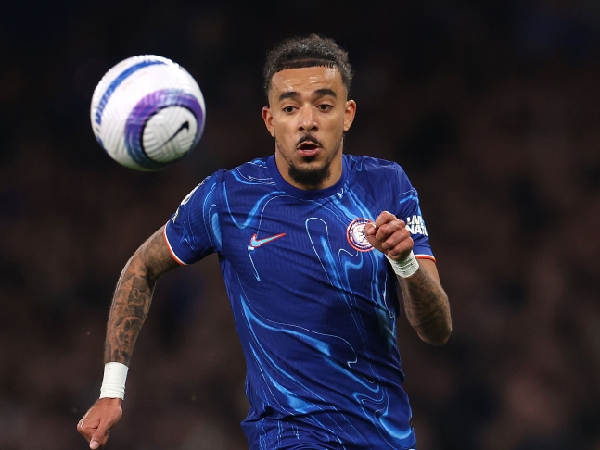 Bek kanan Chelsea, Malo Gusto