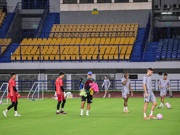 Persib mempromosikan dua pemain dari tim akademi karena tim utama dilanda badai cedera