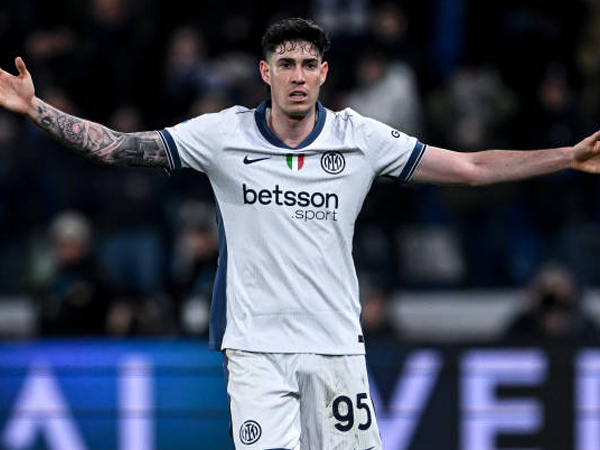 Tentukan Nasib, Alessandro Bastoni Dukung Teknologi Offside Semi-Otomatis